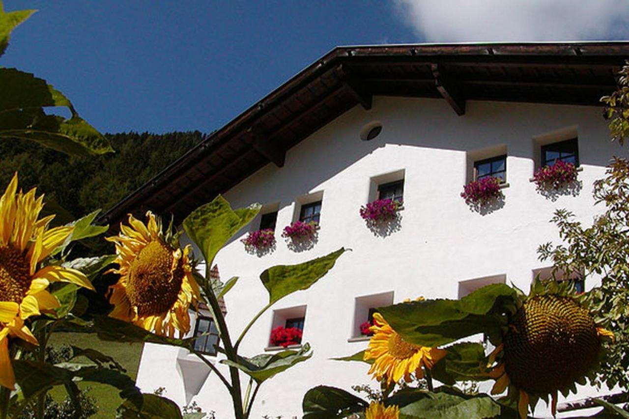 Agriturismo Apartments Tuene Ortisei Eksteriør bilde