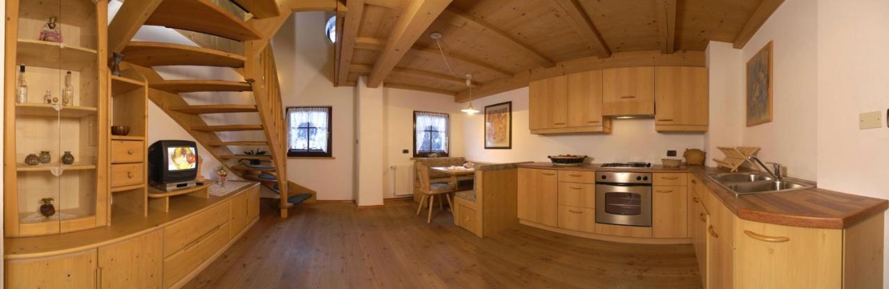 Agriturismo Apartments Tuene Ortisei Eksteriør bilde