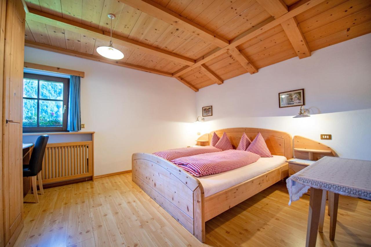 Agriturismo Apartments Tuene Ortisei Eksteriør bilde