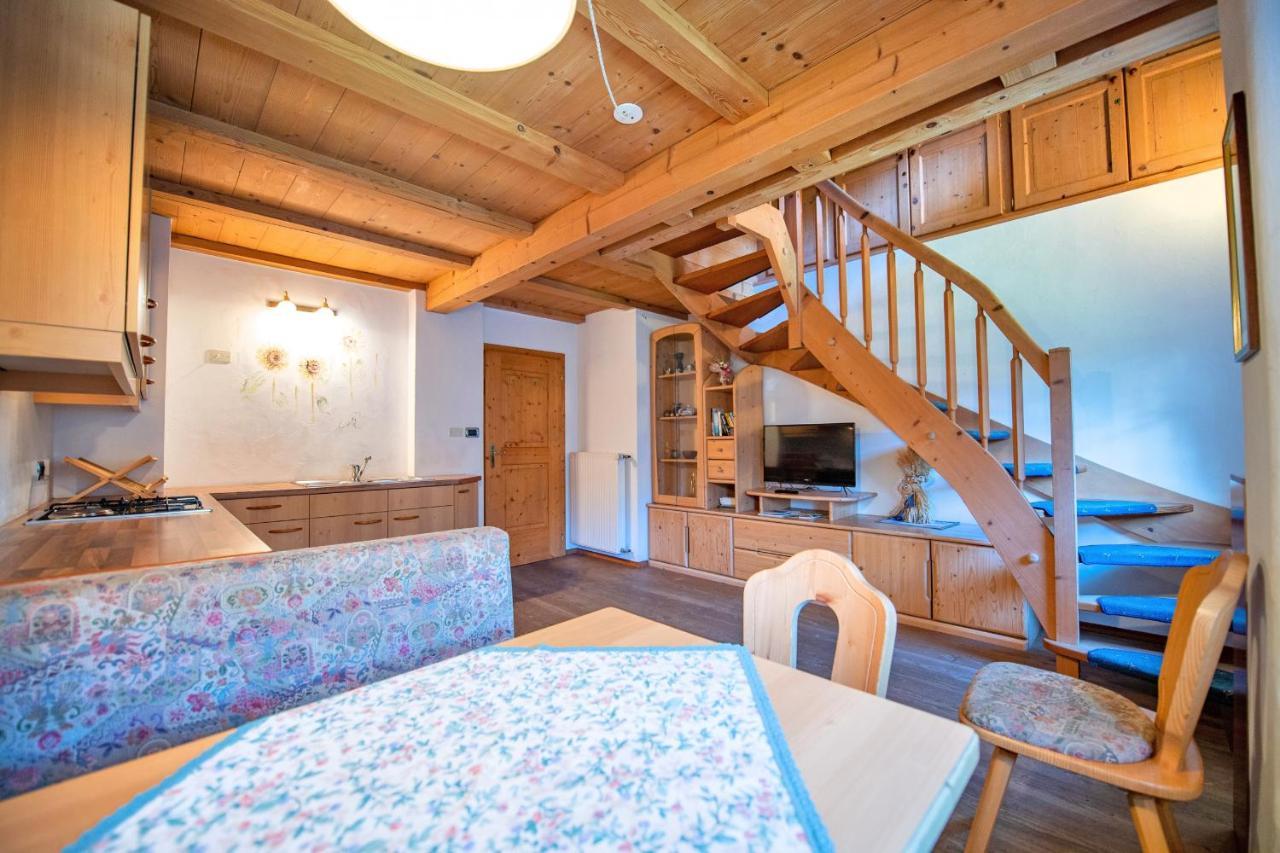 Agriturismo Apartments Tuene Ortisei Eksteriør bilde