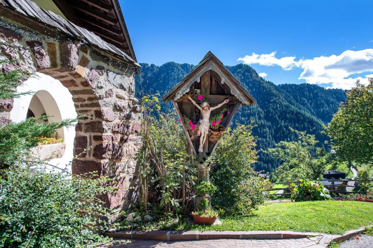 Agriturismo Apartments Tuene Ortisei Eksteriør bilde