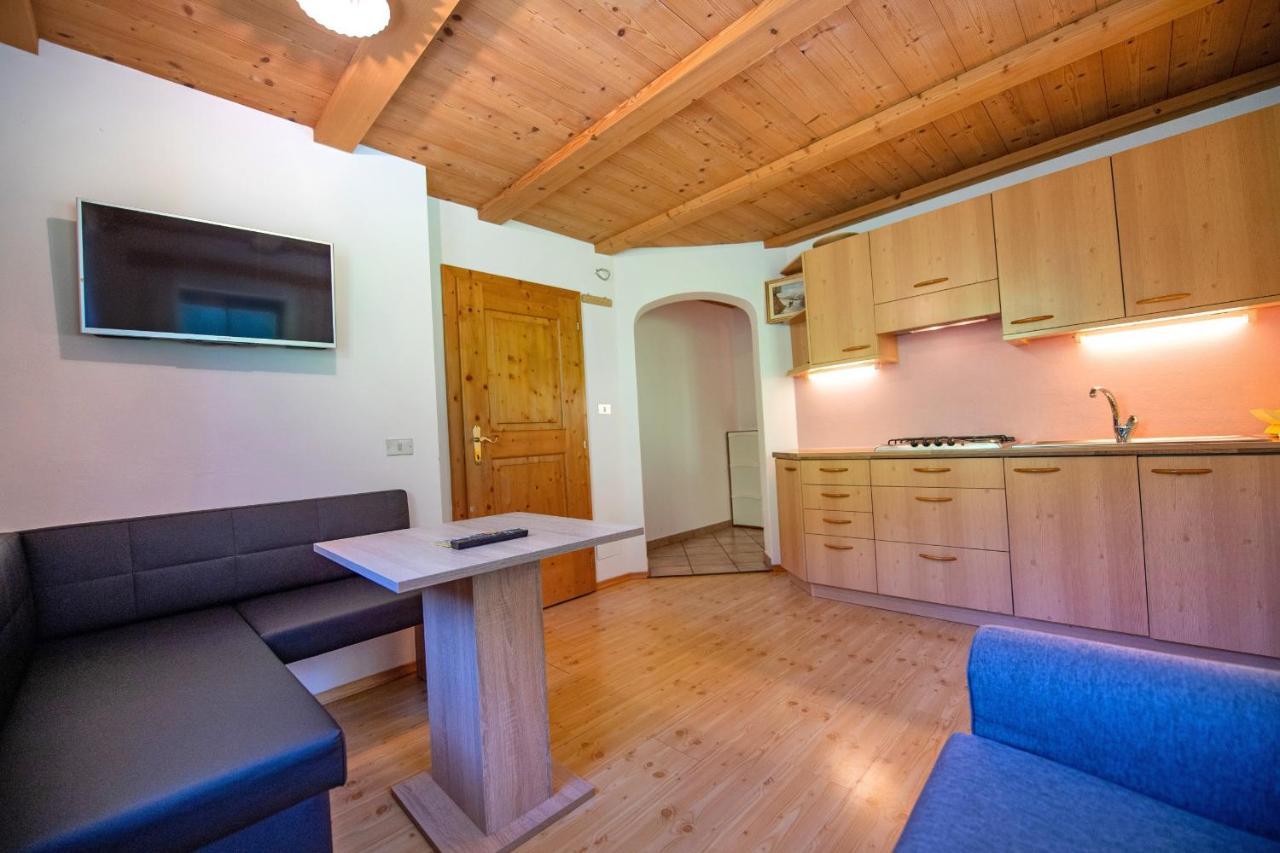 Agriturismo Apartments Tuene Ortisei Eksteriør bilde